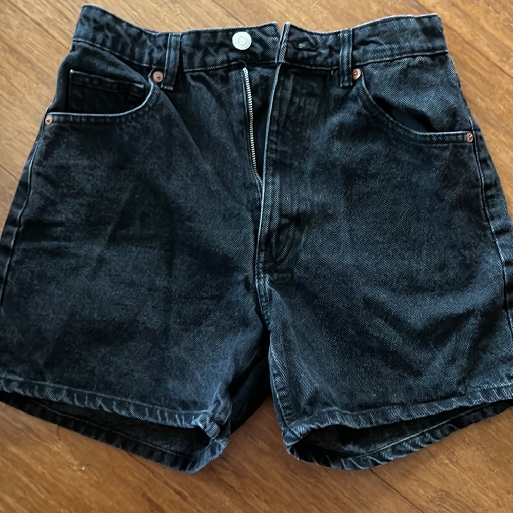 Denim shorts in black